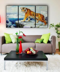 Bộ 3 tranh gỗ KTG-10 Chúa tể oai vệ
