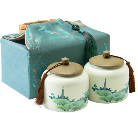 Bo Hu Gom Tra Bao Thap Thien An Đặt mua Bộ hũ gốm trà Bảo Tháp Thiên An cao cấp. Chất gốm sứ kín khí chống ẩm mốc, giữ trọn hương vị trà thượng hạng. Mua ngay!