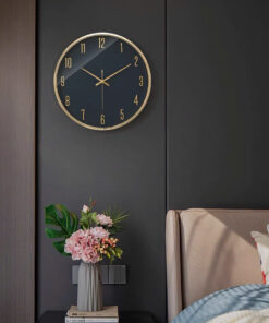 Đồng hồ treo tường kim trôi tĩnh âm phong cách tối giản hiện đại cho chung cư.
